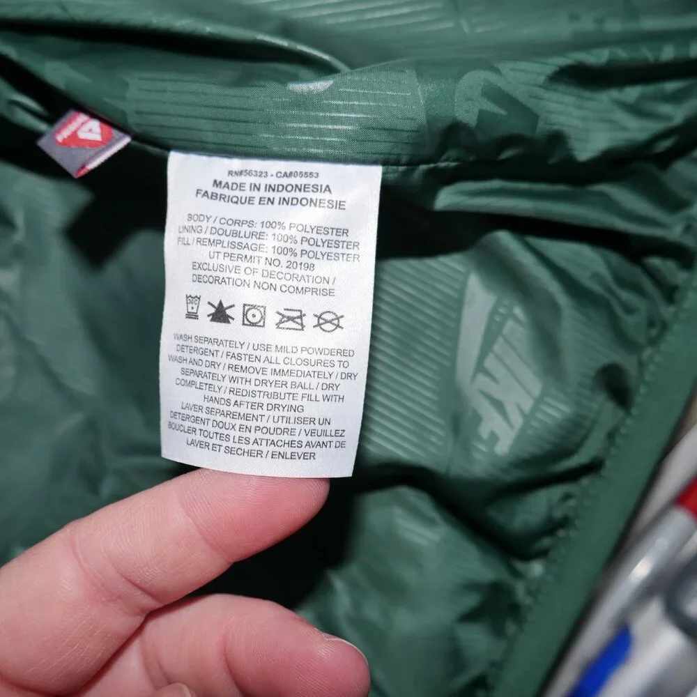 Nike Sportswear Club Primaloft Water-Repellent Puffer Vest Men’s Size M Green